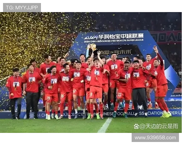 中国足球当学冰雪拼搏精神向上