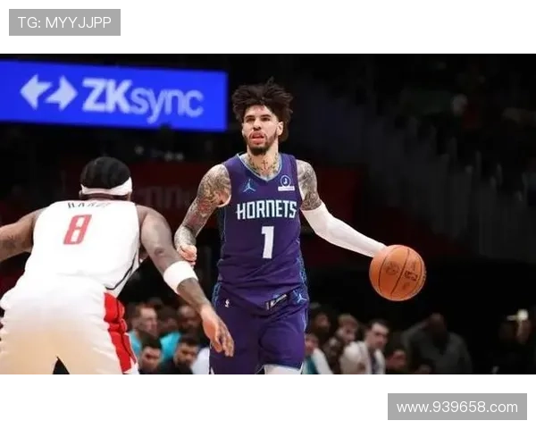 三球爆发狂轰26三分黄蜂大胜 三球爆发狂轰26三分黄蜂大胜